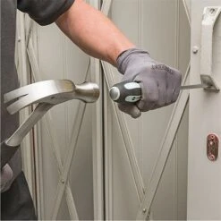 Draper 35186 Expert 'Pound Thru' Plain Slot 10x250mm Screwdriver 10 Draper 35186 Expert 'Pound Thru' Plain Slot 10x250mm Screwdriver -Draper || DeWALT || Stanley Sales 0082523 700