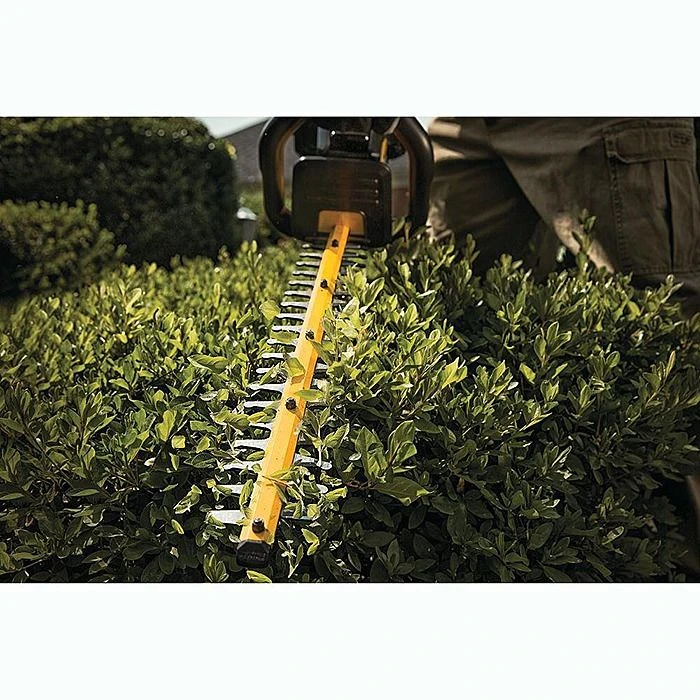 Dewalt DCM563PB 18V XR Cordless 55cm Hedge Trimmer 19mm Body Only 5 Dewalt DCM563PB 18V XR Cordless 55cm Hedge Trimmer 19mm Body Only - Image 3