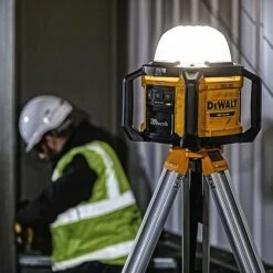 DEWALT DCL074 18V XR LED Area Work Light With ToolConnect -Draper || DeWALT || Stanley Sales 0089444 700