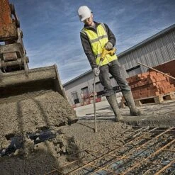 DeWalt DCE531N 18V XR Cordless Concrete Vibrator Poker Body Only 9 DeWalt DCE531N 18V XR Cordless Concrete Vibrator Poker Body Only -Draper || DeWALT || Stanley Sales 0092817 700