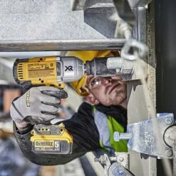 DeWALT DCF897N 18V XR 3/4" Impact Wrench Brushless Body Only -Draper || DeWALT || Stanley Sales 0095388 700