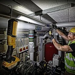 Dewalt DCL050 18V XR LED Torch Worklight Body Only -Draper || DeWALT || Stanley Sales 0095396 700