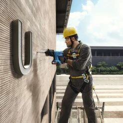 Bosch GBH 18V-21 18V Cordless SDS+ Rotary Hammer Drill 2 X 4.0Ah Batteries -Draper || DeWALT || Stanley Sales 0099045 700