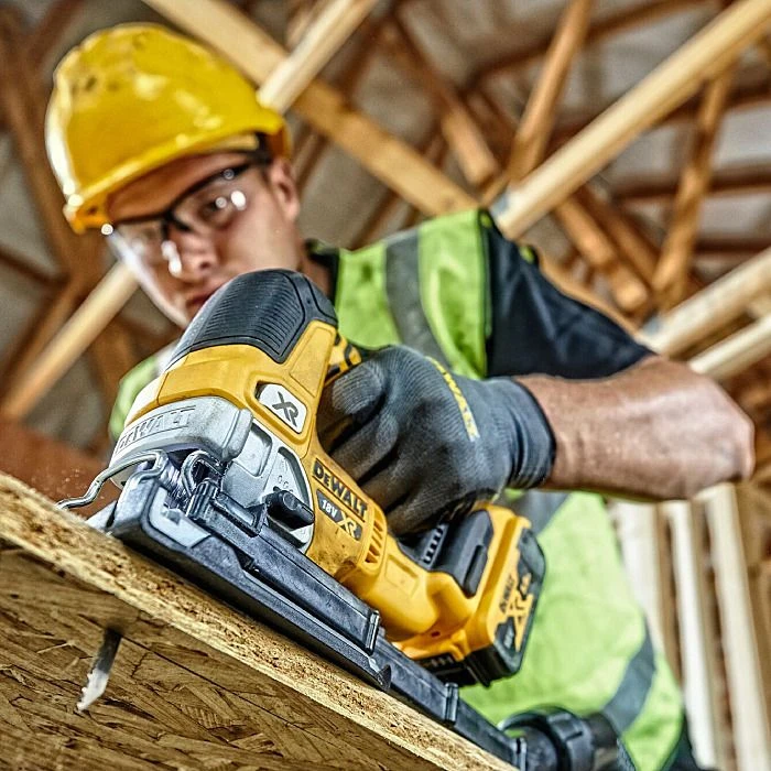 DeWalt DCS334N 18V XR Brushless Jigsaw Body Only 6 DeWalt DCS334N 18V XR Brushless Jigsaw Body Only - Image 4