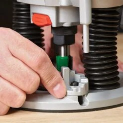 Trend T7 1/2" Variable Speed Plunge Router (T7ELK/T7EK) -Draper || DeWALT || Stanley Sales 0100264 700