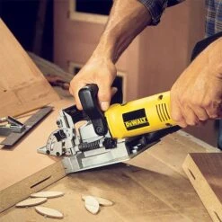 Dewalt DW682K Biscuit Jointer 600W -Draper || DeWALT || Stanley Sales 0100655 700