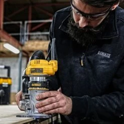 DeWalt D26204K 1/4" Premium 2 In 1 Router -Draper || DeWALT || Stanley Sales 0100719 700