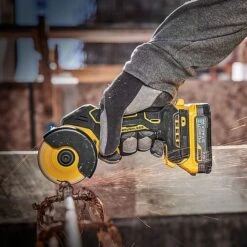 DeWalt DCS438E2T 18V XR 75mm Cut Off Saw Tool & 2 X 1.7Ah PowerStack Batteries -Draper || DeWALT || Stanley Sales 0102528 700