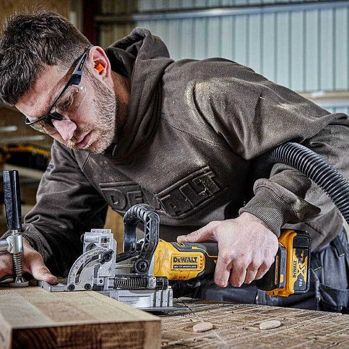 DeWalt DCW682NT 18V XR Cordless Biscuit Jointer Body Only 5 DeWalt DCW682NT 18V XR Cordless Biscuit Jointer Body Only - Image 3