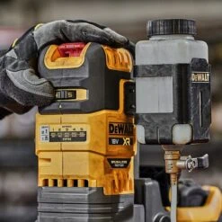 DeWalt DCD1623N 18V XR Mag Drill Press With FlexVolt Advantage Body Only -Draper || DeWALT || Stanley Sales 0104423 700