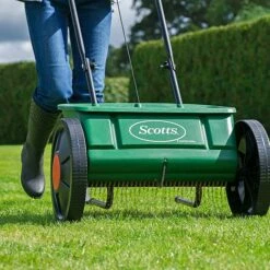 Evergreen Scotts Drop Seed Spreader -Draper || DeWALT || Stanley Sales 0105797 700