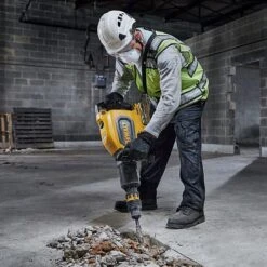 DeWalt DCH911NK 54V XR FlexVolt SDS-Max Breaker/Chipping Hammer 11kg Body Only -Draper || DeWALT || Stanley Sales 0107284 700